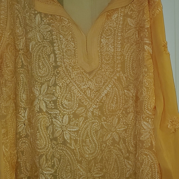 Causal - Picture 2 of 5